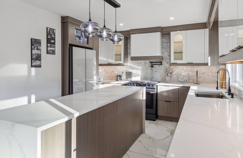 Langley Haus | Family-Friendly Smart Home