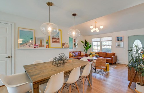 Fairview Haus | Family Home with Furnished Deck in Fairview!