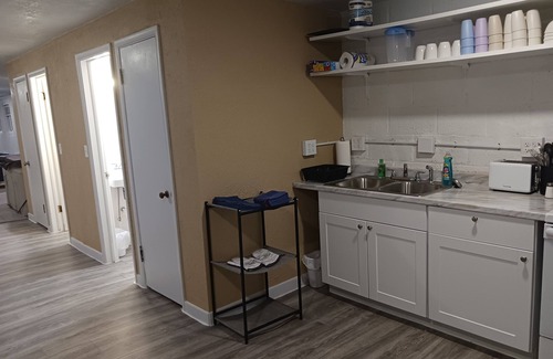 Richfield Wohnung | family reunion HQ. 8 beds 2 bathrooms and a hot tub!