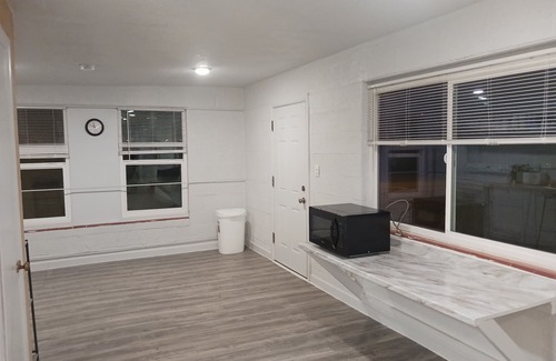 Richfield Wohnung | family reunion HQ. 8 beds 2 bathrooms and a hot tub!