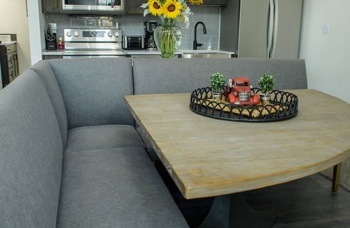 Lava Hot Springs Haus | Family size, unique stay in a grain bin minutes from Lava, golfing and swimming