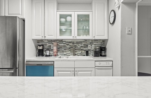 Croissant Park Haus | Family Vacation Gem: 5 Min to Airport, 15 to Beach