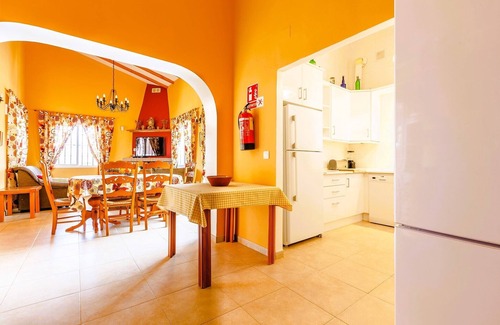 Alcaucin Villa | Fantastisches Chalet speziell für Familien angezeigt.