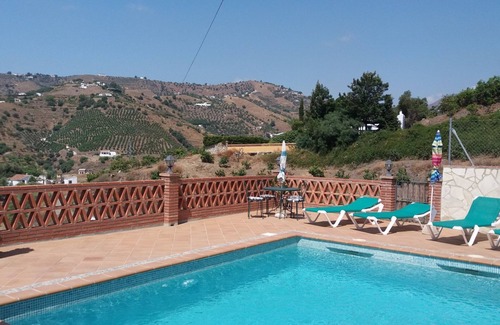 Frigiliana Hütte | Fantastischer Cortijo Fuente Luz in Fuente del Conejo (Frigiliana)