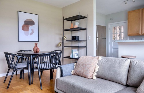 Evanston Wohnung | Fantastic Evanston 1BR w/ Courtyard, nr Northwestern Beach, by Blueground