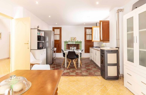 Durcal Hütte | Fantastic house with private pool, garden and wifi