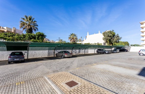 Correeira Wohnung | Fantastic Penthouse by Algarve100villas, central, amazing views, pool, wifi....