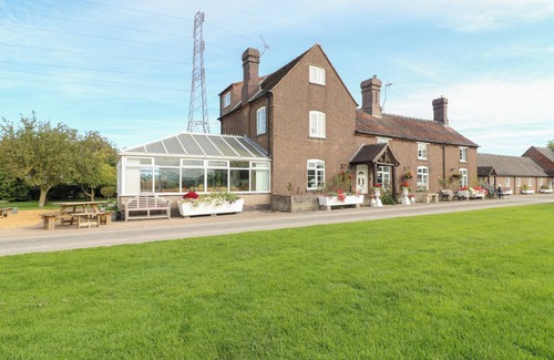 Little Haywood Haus | FAR COLEY FARM AND KILNHURST LOG CABIN, pet friendly in Great Haywood