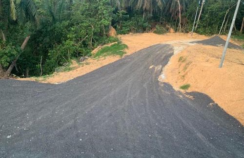 Behrang Ulu Haus | Farhani Cabin Stay