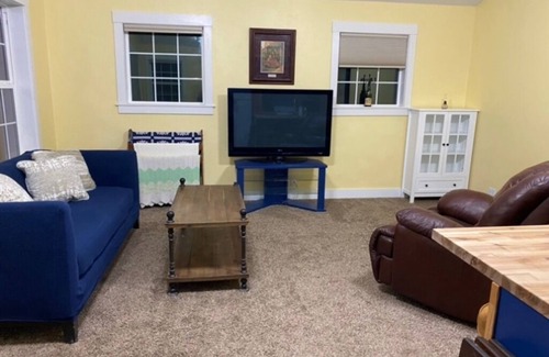 Buhl Wohnung | Farm Breakfast, Serene Escape, Hot Pools Nearby