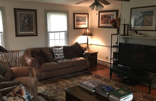 Little Creek Haus | Farm stay at Marshtown