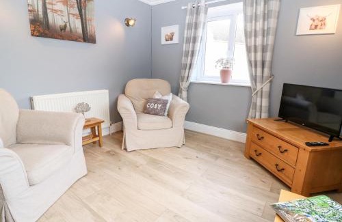 Painswick Haus | Farm View Lodge