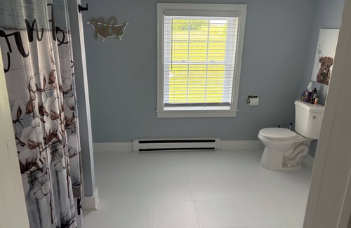 Lexington Sonstige | Farmhouse Room - Michael Lynn Winery and Brewery