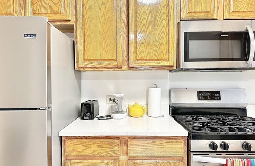 Hickory Hills Wohnung | Fast Wi-Fi/4KTV/Free parking/Comfy beds/Getaway