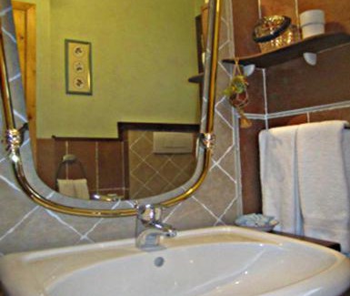 Monteleone Haus | Fattoria Bertaccini