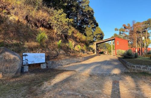 Pedra Bela Haus | Fazenda com 3 espaços independentes - 10 suítes com PISCINA, 4 suítes com JACUZZI ou Chalé romântico com JACUZZI - Wi-Fi 400MB Lagos e Cavalos