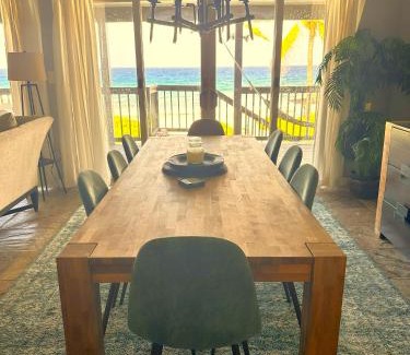 Tibbett's Turn Wohnung | Featherstone Upstairs Apartment, Cayman Brac