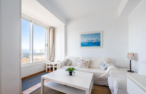 Laracha Wohnung | Fee4Me Front line beach flat in Caión