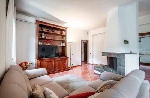 Como Wohnung | Feel @ Home Como - by MyHomeInComo