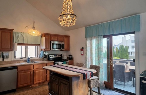 Beach Haven West Haus | Feelin Nauti in Beach Haven West - in-ground saltwater pool & 25' Dock