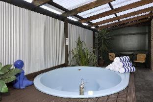 Fenton Street Hotel | Fenton Court Motel