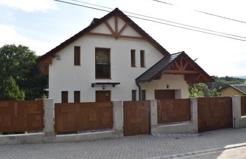 Miskolc-Tapolca Wohnung | Fenyő Apartman Miskolctapolca