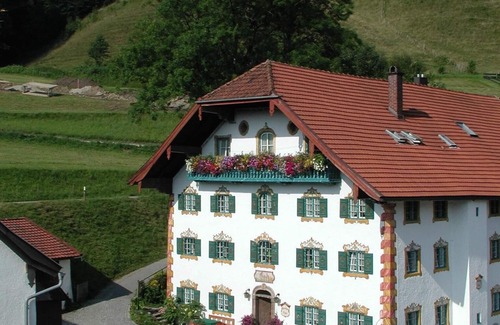 Hopfling Wohnung | Ferienwohnung Bauernhaus, 58 qm, 2 Schlafzimmer, Balkon und WLAN