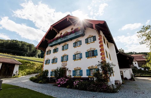 Hopfling Wohnung | Ferienwohnung Bauernhaus, 58 qm, 2 Schlafzimmer, Balkon und WLAN