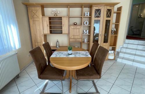 Maikammer Wohnung | Ferienwohnung FlatNETT