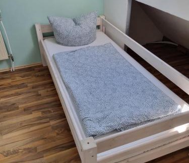 Ahnatal-Weimar Wohnung | Ferienwohnung/Monteurwohnung Alte Scheune bei Kassel