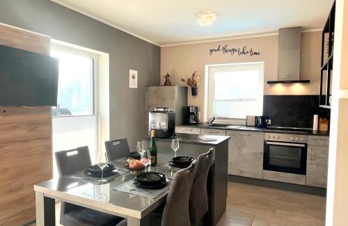 Muden Wohnung | Ferienwohnung Sonnenterrasse, 1-4 Personen, 2 Schlafzimmer, große Terrasse