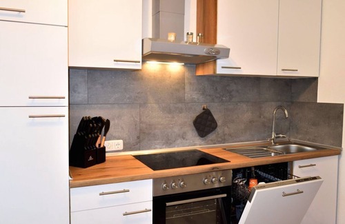 Schwarzerden Wohnung | Ferienwohnung Soonwald-Blick - Appartement/Fewo, Bad, WC, neuwertig