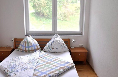 Spittal an der Drau Haus | Ferienwohnung Stern mit Badesteg direkt am See - Laggerhof direkt am Südufer des