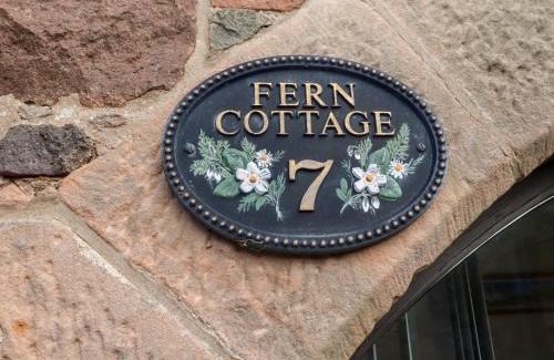 Akeld Haus | Fern Cottage