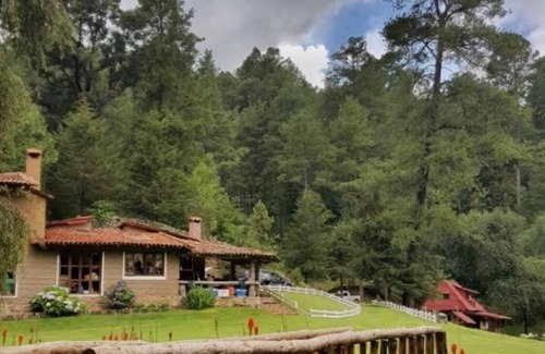 Tapalpa Wohnung | Ferrería Tula Cabin: Mountain and River Views