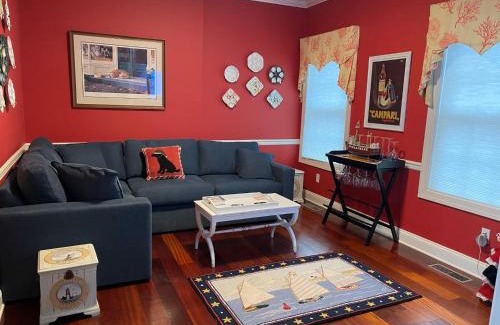 Unionville Haus | Ferry View