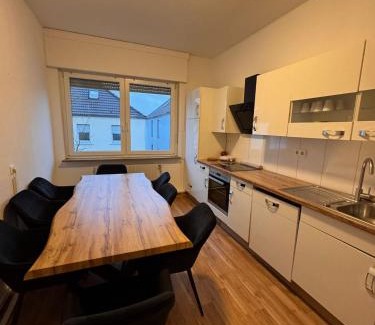 Osnabrueck Wohnung | FeWo 3Z 6P Küche Bad