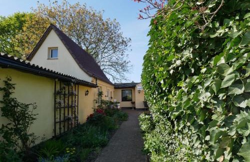 Molschow Wohnung | Fewo Mölschow auf Usedom mit einem Garten und W-Lan