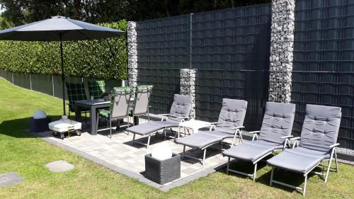 Mahren Wohnung | FeWo Meyer mit privatem Pool & Gartensauna