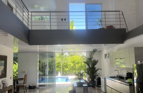 Puerto Triunfo Haus | Finca Casa Blanca Doradal !A 3 Minutos del Parque Tematico Hacienda Napoles!