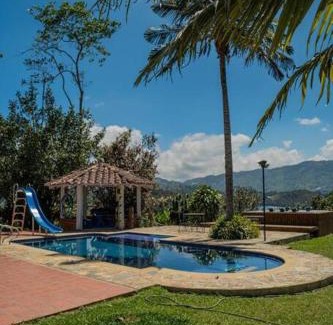 Guatape Villa | Finca El paraíso Guatape