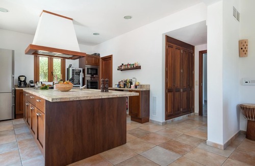 Felanitx Villa | Finca es Foners in Felanitx mit Pool und Jacuzzis en suite