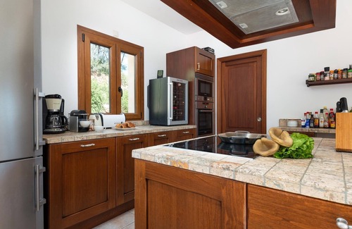 Felanitx Villa | Finca es Foners in Felanitx mit Pool und Jacuzzis en suite