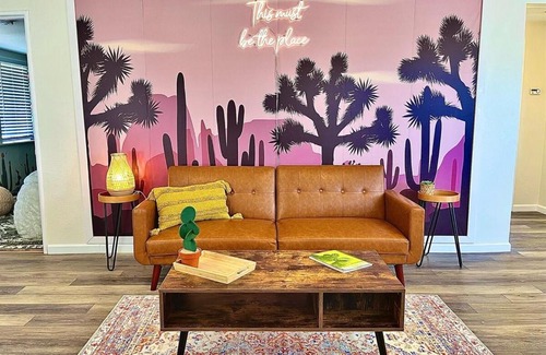 Twentynine Palms Haus | Fire Pit, Meditation & Stargazing, 2 Mins To Jtnp