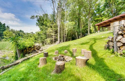 Vandercook Lake Haus | Fire Pits and Grill Lakefront Jackson Home