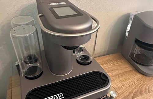 Isabella Haus | Fireplace Lodge - 1 mile from Golf Course & 5 mins from the lake!