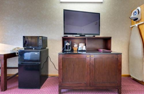 Devils Lake Hotel | Fireside Inn and Suites