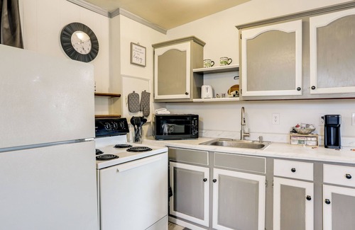 Mountain Home Wohnung | Fish, Boat & Hike: Norfork Lake Studio Near Marina