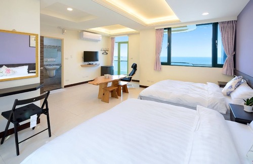 New Taipei City Bed & Breakfast | Fish-Home15