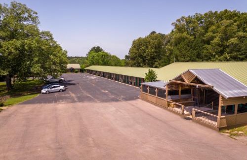 Buchanan Hotel | Fishtale Lodge